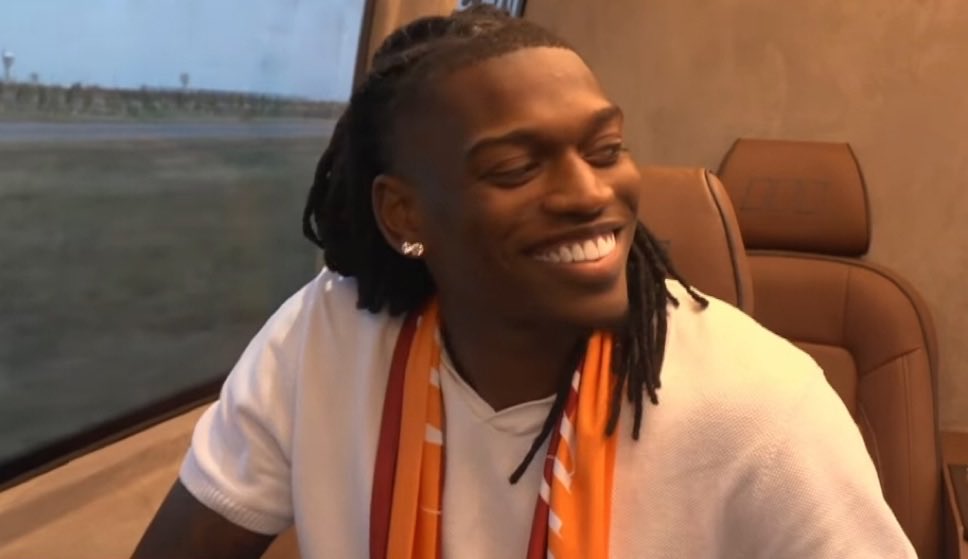 Ryox_ab7's tweet photo. THE SMILE 😁 https://t.co/1Okcm80wYp