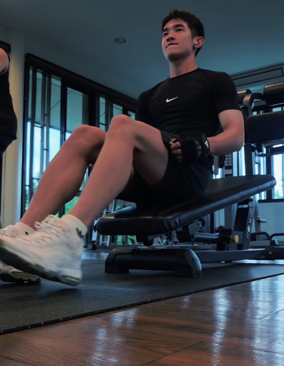 prograwr's tweet photo. literally all his time lately goes into prepping for that sparring match with his p'joss 😂

#progresspassawish #josswayar https://t.co/XZrahSduxj