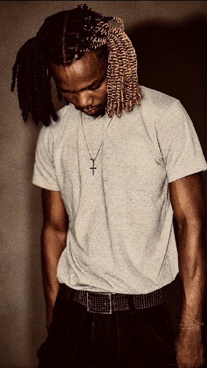 Thriple_c's tweet photo. Been quiet. Not gone.
#MusicArtist #ArtistStyle #MensFashion https://t.co/6z8vTK4YEn