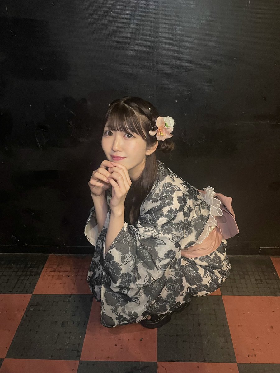 rea_onefull's tweet photo. 今日はIGNITIONとminiおねふる〜むありがとうございました🧊❤︎
初の浴衣公演楽しかった♪♪髪の毛もがんばってくるみちゃんヘアにしたよ👗
写真まだあるから明日も載せるかも！🐟
#おねフル研究生 #名古屋 #アイドル https://t.co/aqM7AxpU9Q