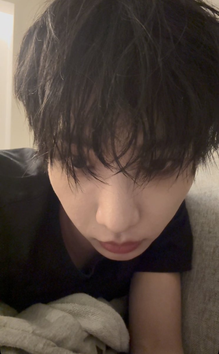 ilysmyungz's tweet photo. we’ve reached peak boyfriend jaehyun i’m sick https://t.co/DyFRMeQ1fr