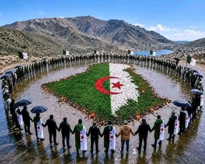 CM56z1BiGWBgiSW's tweet photo. 🇩🇿💚🇩🇿❤️اللهم بلدنا وأهلها من كل سوء🇩🇿💚🇩🇿❤️🤲🤲🤲🤲🤲🤲🤲 https://t.co/o5GXcET2g2
