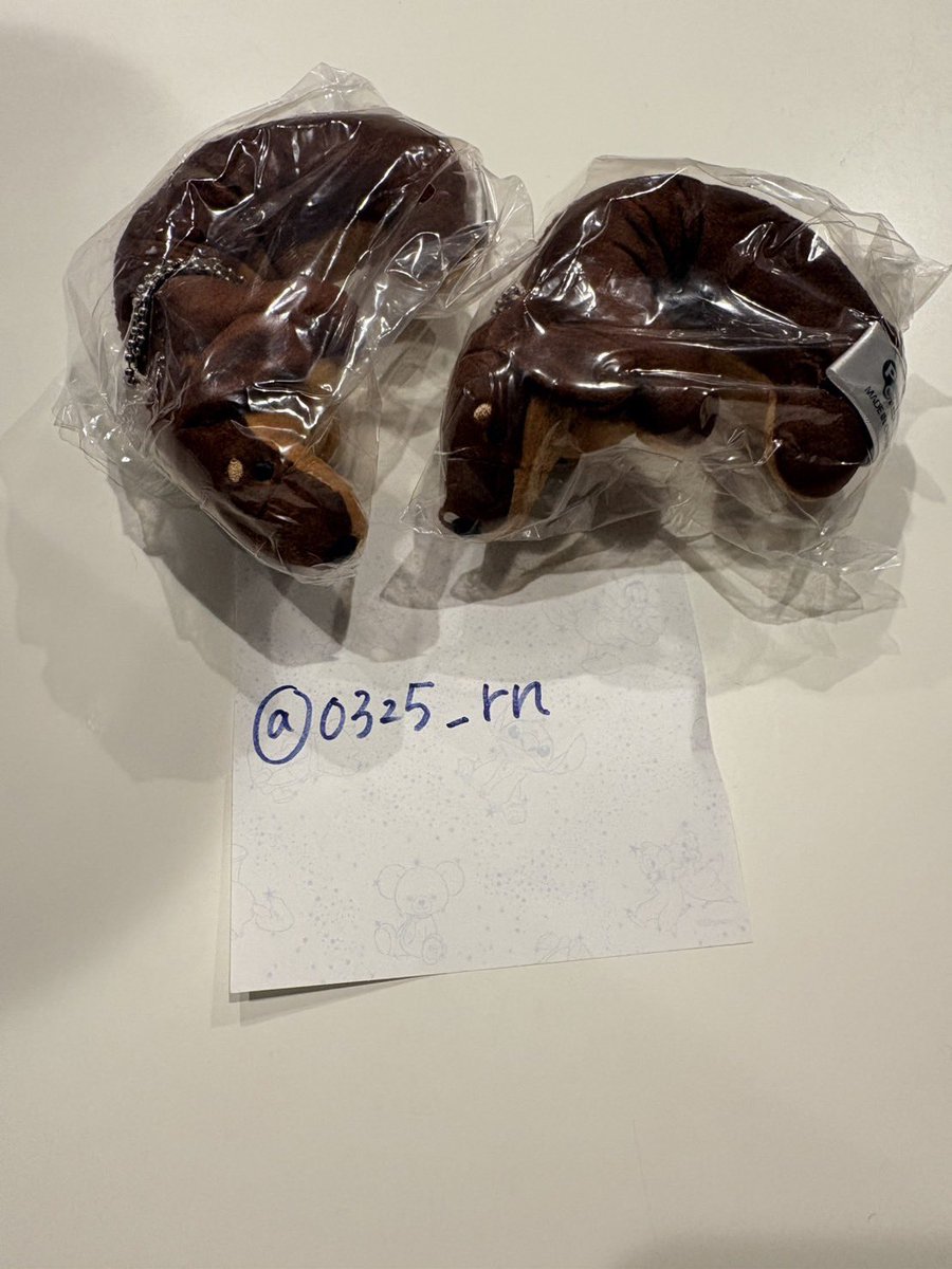 0325_rn's tweet photo. 【交換】LONG LONG Dacshund ダックスフンド ダックス ガチャ

譲:チョコタン

求:ブラックタン

郵送希望です
検索からでもお気軽にお声掛けください！ https://t.co/cDW6v31aS7