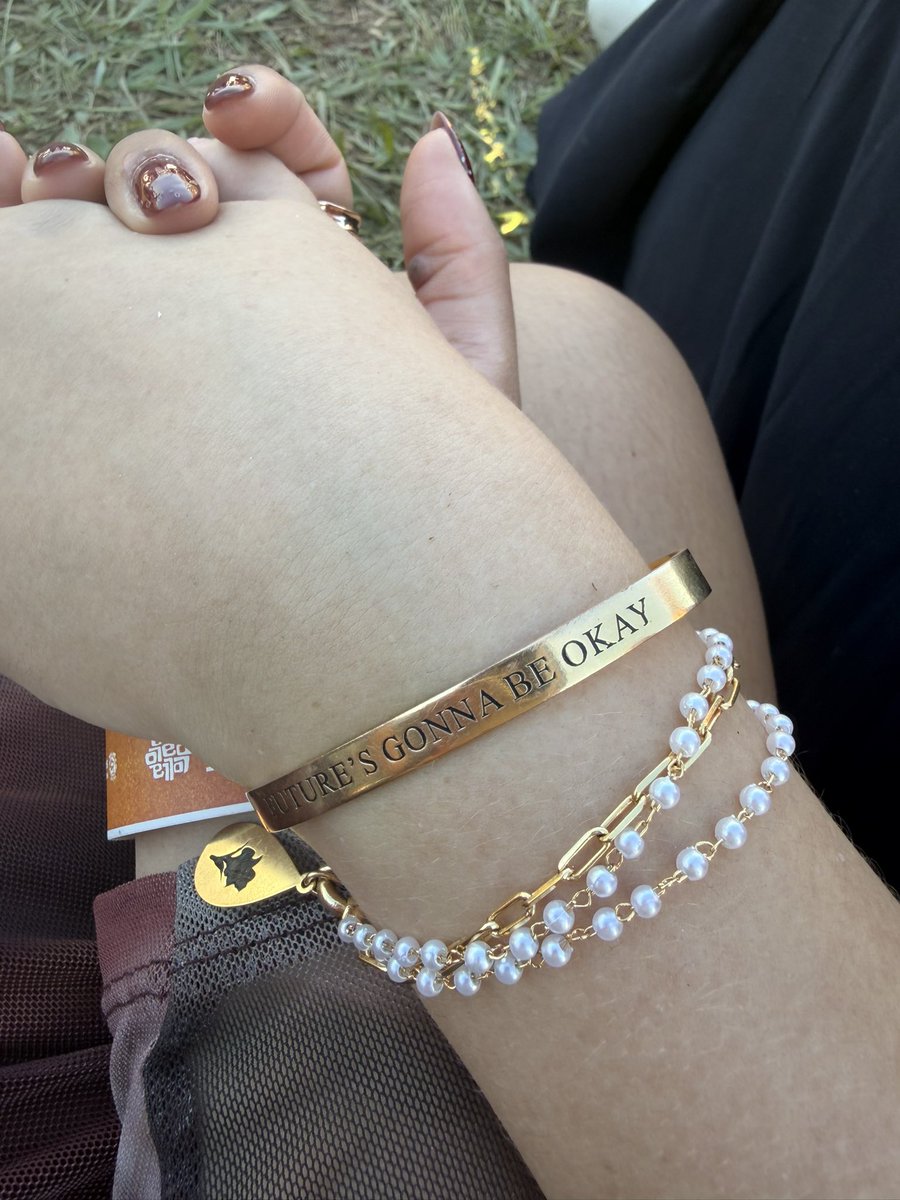 jkissco's tweet photo. minha doce amanda aninha 🩷 infelizmente o universo é mt injusto e te levou tão cedo e antes da gnt viver nosso maior sonho. eu não vou aceitar tão cedo oq aconteceu. te amo te amo te amo pra todo sempre. vc fará parte da minha história! meus filhos saberão de vc minha linda. https://t.co/33aaw685nT