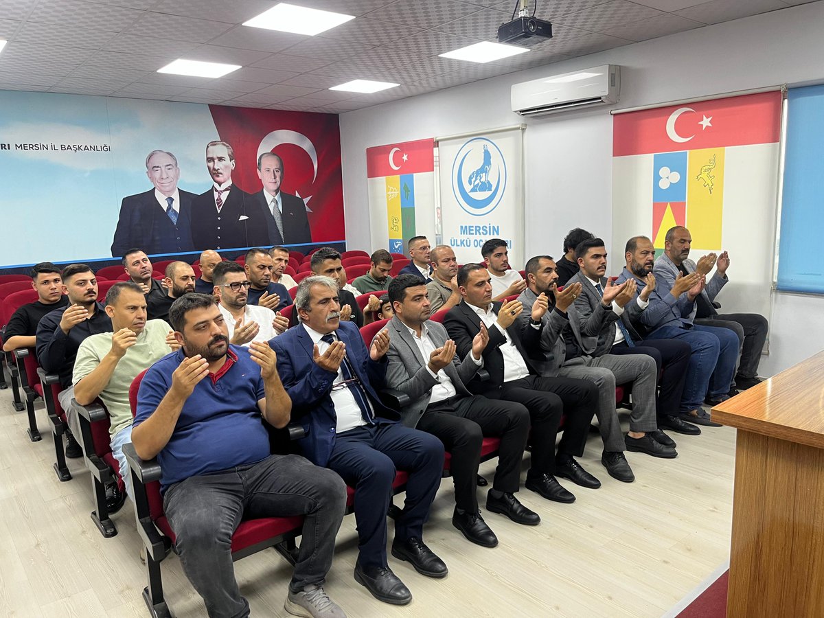MersinOcak33's tweet photo. Ülkü Ocakları Mersin İl Başkanlığı olarak; 30 Ağustos Zafer Bayramı dolayısıyla Kur'an-ı Kerim tilaveti, Aziz Şehitlerimiz ve Gazilerimiz için dualar ve "30 Ağustos Zaferi ve Milli Mücadele" konulu konferans gerçekleştirdik. https://t.co/OJnbdf00zK
