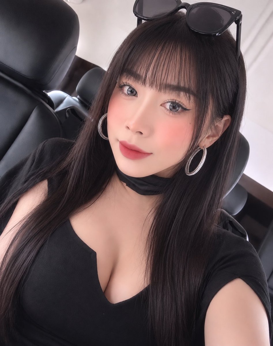 RoseRyan121726's tweet photo. 我有D呀 但你有16ㄇ😒 https://t.co/WJHWzyLjSI