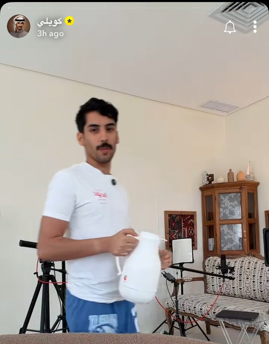 letemgoaway's tweet photo. جاب قهوته ياويلهم https://t.co/QJUZOk9bOf