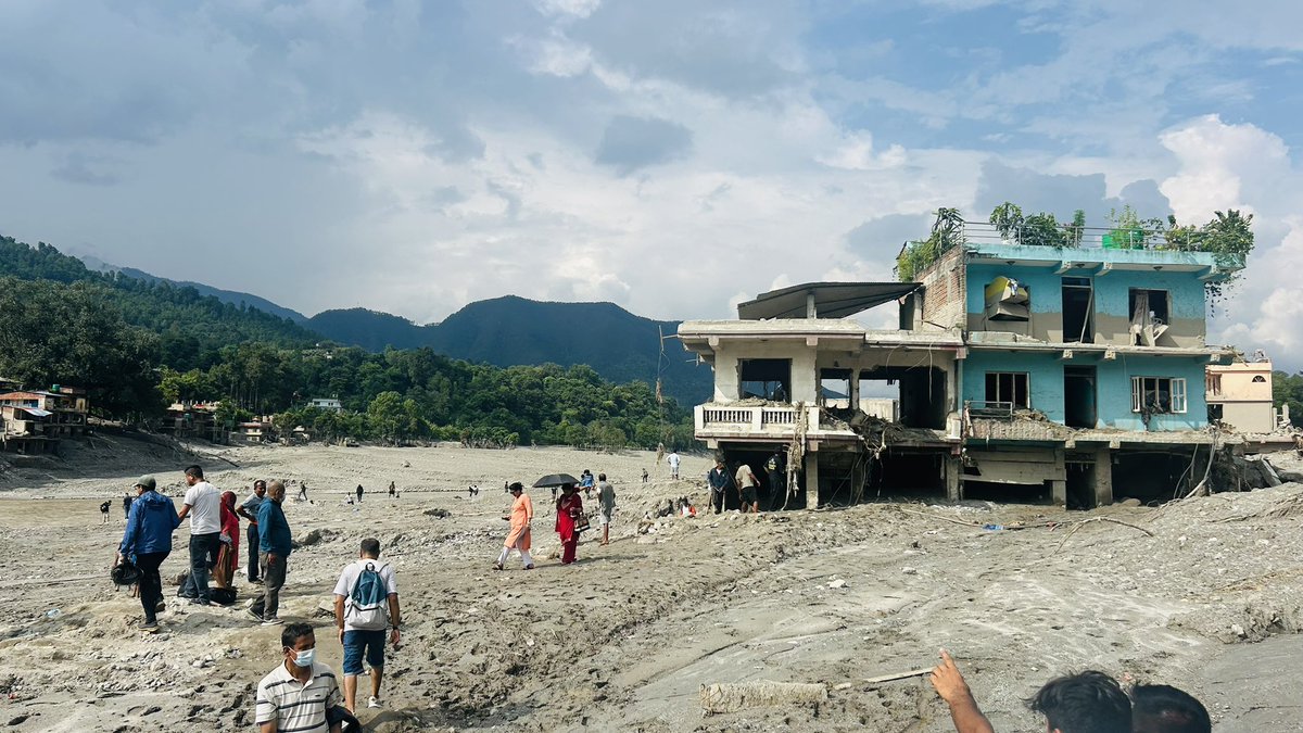 kamal002nayan's tweet photo. Reporting from Devghat, Trishuli, Nepal, where rescue teams are carrying out intensive search operations in the aftermath of the devastating floods.
#IANS #Nepal https://t.co/oCMXIShQwh