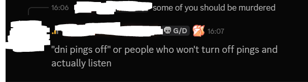 Telamon_IV's tweet photo. AVERAGE MEMBER IN SC, keep in mind i was the only person in chat who has @ off DNI, this person switches between @ on and @ off regularly, they clearly aren't someone who suffer from photosensitivity or someone. 

They also broke my DNI earlier because they interacted with me. https://t.co/vduKJ5rnGV