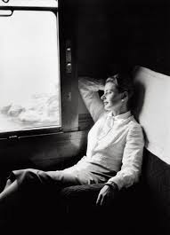 bergmoons's tweet photo. And two others. Ingrid in London, where I was born and raised, and Ingrid on a train, which I just love. https://t.co/0DeUegyijd