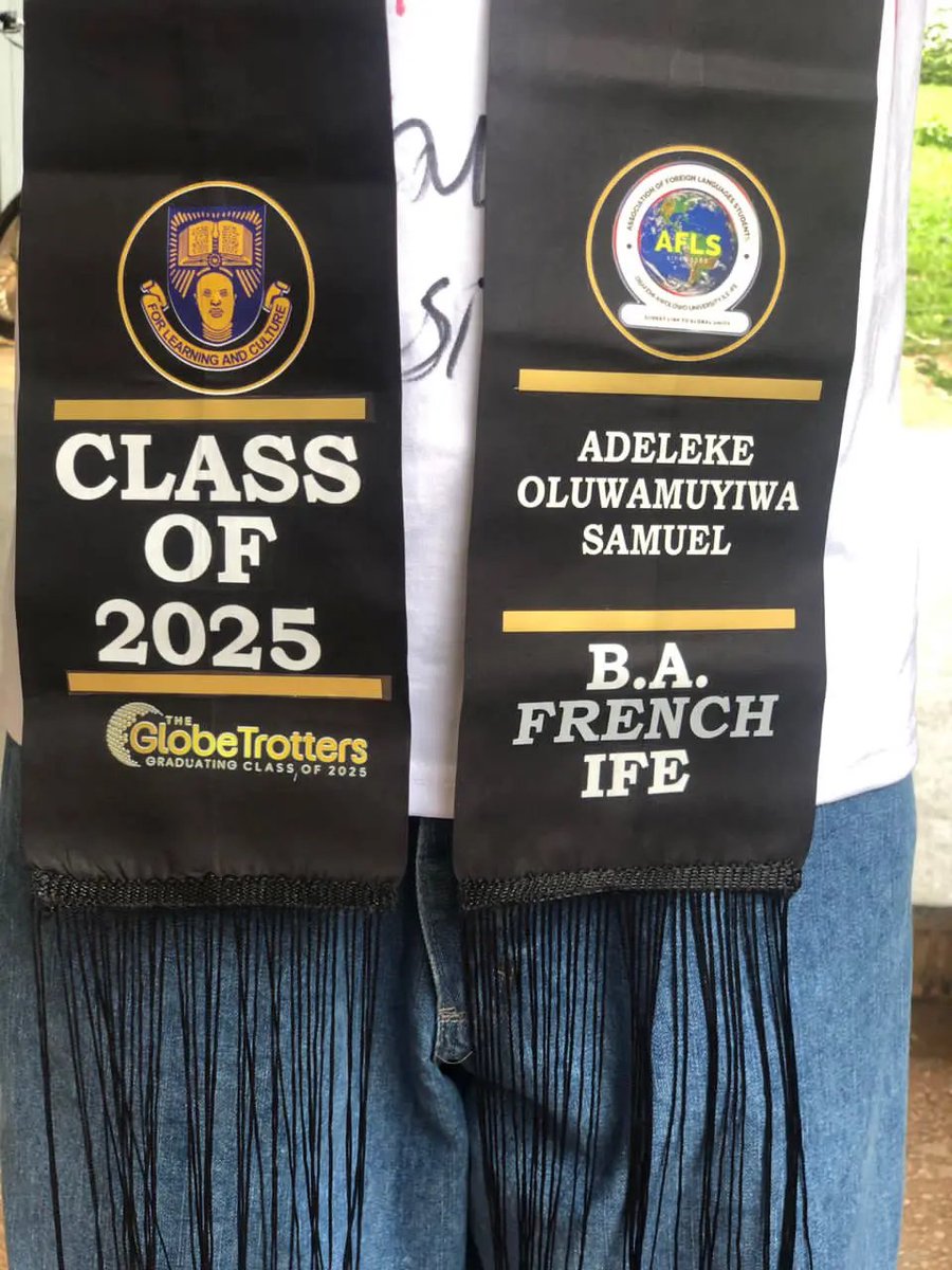 Worludis's tweet photo. They say good things take time.. well, the employee you've been waiting for has finally graduated! 😉🎓 Proud to announce my graduation with a degree in French Language. 🇫🇷 From local firms to international corporations, https://t.co/uUhvYvxDoS