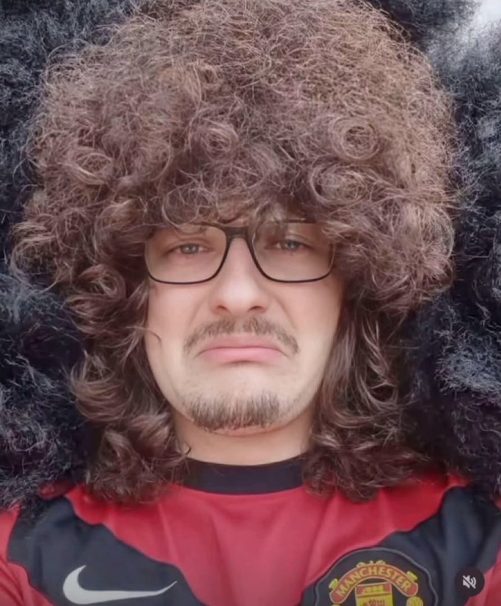 obanock's tweet photo. @SpadeALLIN @betbolt I’ve decided not to cut my hair until I get my first win from you.
Just kidding bro

That’s not me bro

I really wanna win my first win Spade, please hook me up with one.

I’ve watched others win and I wanna be celebrated too.

Please https://t.co/m1dZQOgme1