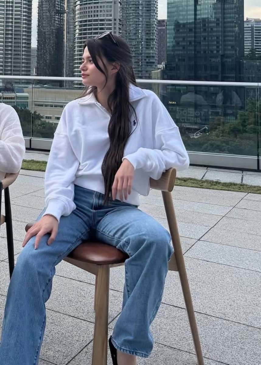 THEFBSTAN's tweet photo. #beckysangels‌  
😋😋🫠🫠🫠🤤🤤 https://t.co/BJkuQBwLZO
