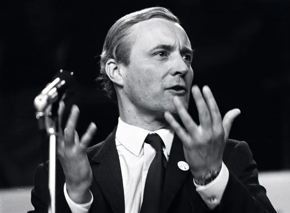 Saganismm's tweet photo. “If we can find the money to kill people, we can find the money to help people.”

— Tony Benn https://t.co/t3Lv6ZVTPX