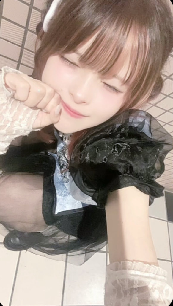 Unida_0's tweet photo. 寄っチャイナ🐲👲🏮💰🐼

#広島コンカフェ #自撮り界隈 https://t.co/TKQcUHHfPv