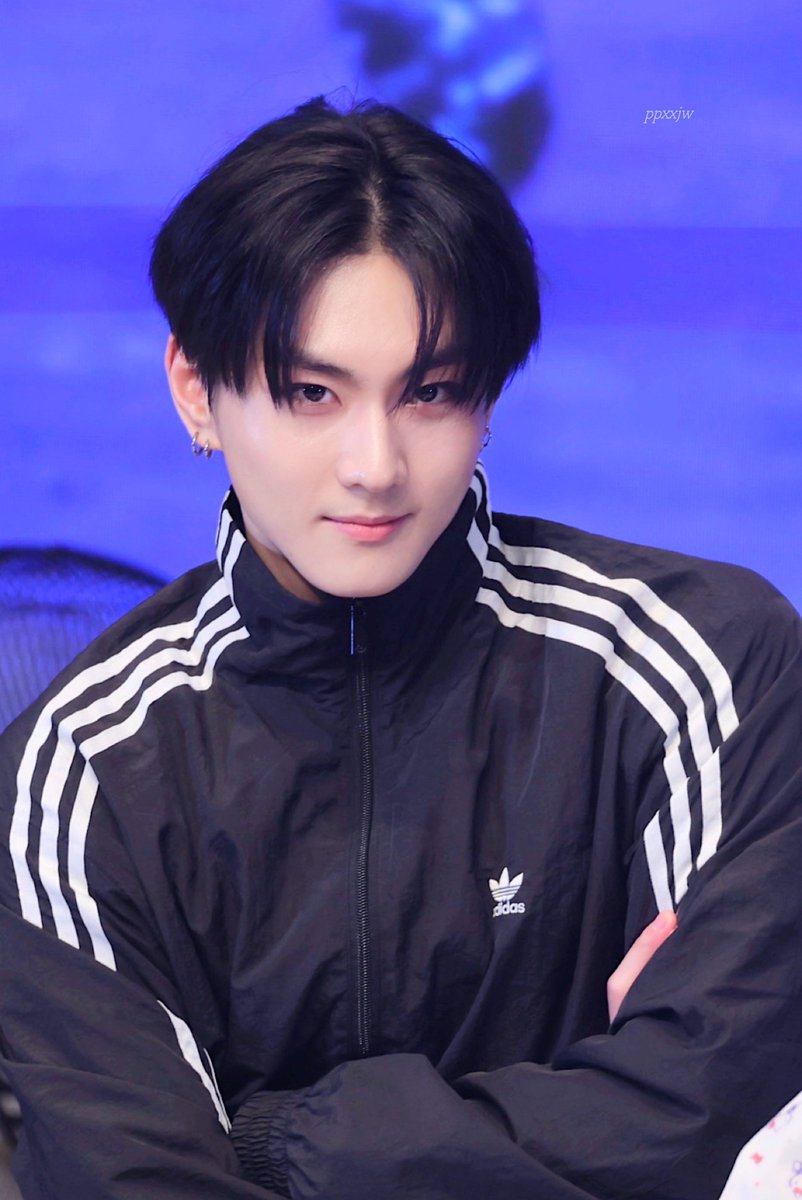 ppxxjw's tweet photo. 260829

🖤🤍

#정원 #JUNGWON #엔하이픈 #ENHYPEN https://t.co/6clZMmRwku