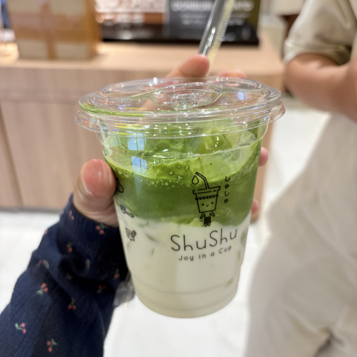 moreofzz's tweet photo. malming kyk pasar malem tp enak BGD matcha 39rb n hunting persiapan di decathlon sejam kyk mau ke rinjani 😭😭🤣 https://t.co/HWpMd6L8BK