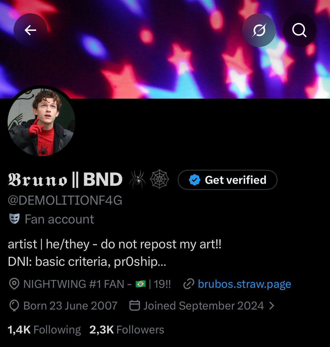 DEMOLITIONF4G's tweet photo. profile + lockscreen + last song played + pinterest ^^ https://t.co/FkXfrxSKF4