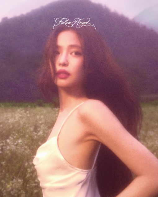 AboutMusicYT's tweet photo. Heaven by Jennie debuts at #150 on Global Spotify with 1,319,011 streams. https://t.co/urEyQdtL5F
