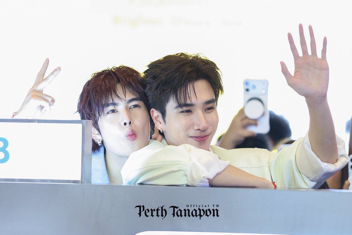 PerthOfficialTH's tweet photo. เดี๋ยวนี้มาดามเขาอ้อนเก่งเนอะ 😌

PERTHSANTADOMIIA DERMA LAB 

#MEDIHEALPackCleanserXPerthSanta
#PerthSanta #เพิร์ธแซนต้า https://t.co/gqrTiggW3a