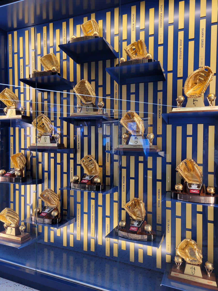 Hall_Thomas_'s tweet photo. Early look inside #BlueJays' Hall of Excellence. https://t.co/pltICn1h30