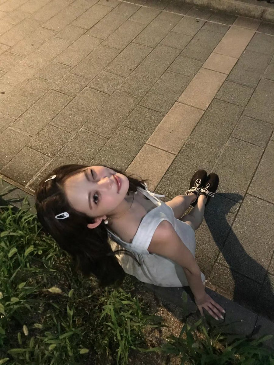 kpopsmile_jp's tweet photo. 名探偵私「中之島ですね🕵️」
#ルセラ #ウンチェ #eunchae https://t.co/nYbOQjaFP0