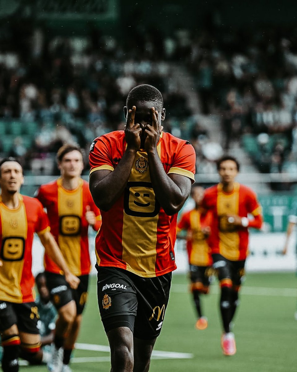 kvmechelen's tweet photo. Eerste doelpunt in Geel-Rood. 💥

Ayodele zet ons vlak na rust opnieuw op gelijke hoogte met Les Loups. https://t.co/owWMArx2Er