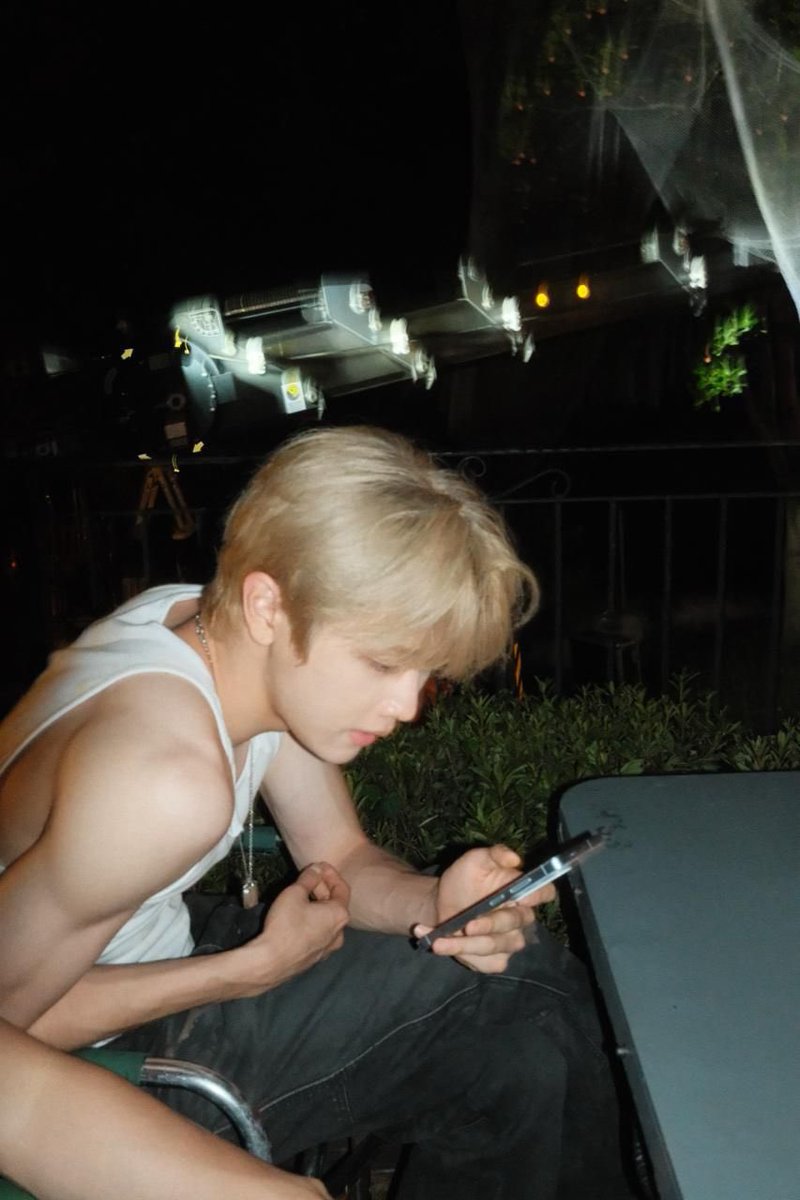 itmeephoebe's tweet photo. ขออนุญาตจิ้นคุณซองชานกับคุณอึนซอกนะคะ >3< https://t.co/hh32BwjBSg
