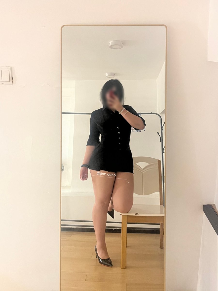 jinx_oooo's tweet photo. 新衣服，日常穿搭这一块，在家急得团团转找不到肉丝这一块

#bbw https://t.co/ZRatDbWtqX