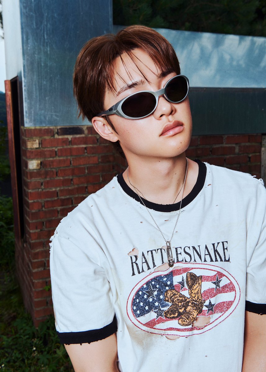 DOhPamineL's tweet photo. he's awesome 😎

#DOPAMINE #도파민 #도경수 #DOHKYUNGSOO https://t.co/32MfXQzvFg