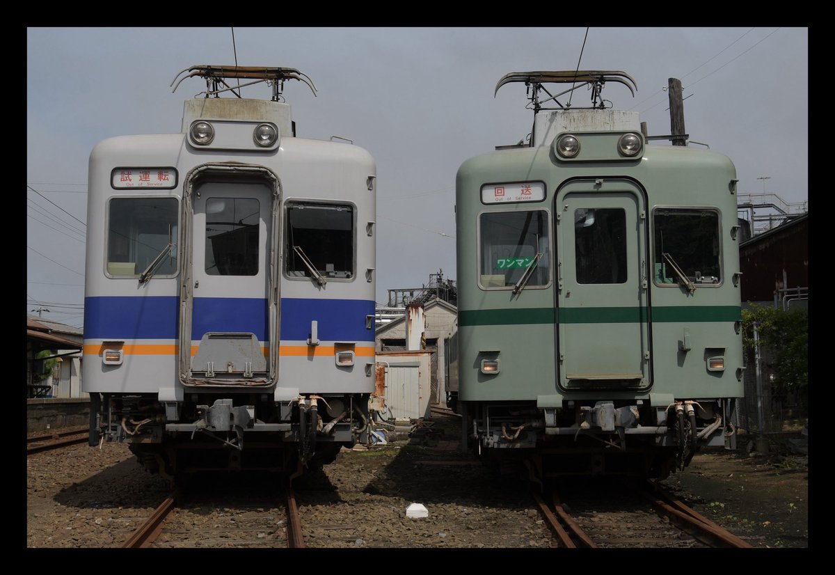 R10960720's tweet photo. 第2回銚子電鉄22000形撮影会に参加しました。

連結器蹴飛ばしたり、前照灯は基本消えてたりと第1回よりも正しい南海電車をたくさん見ることが出来、曇り予報も時折晴れ間が指し大変満足でした。

ご一緒した皆様、銚子電鉄の担当者様方ありがとうございました。 https://t.co/cTUxGCT7R2