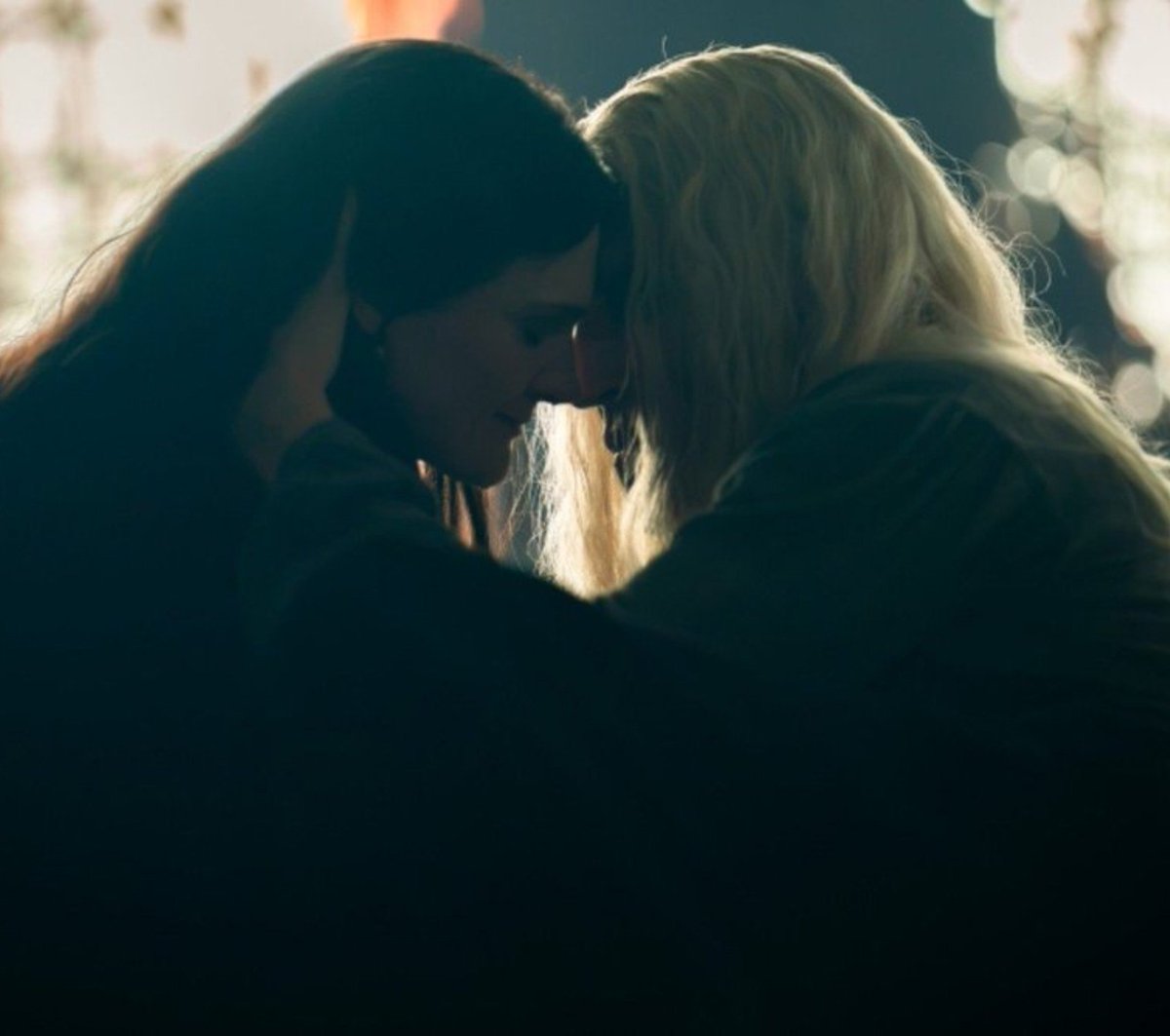 aewanmond's tweet photo. Aemond went to Harrenhall with fire and blood, and he ended up receiving love, saving, care and acceptance. https://t.co/cWIoNmnsNT