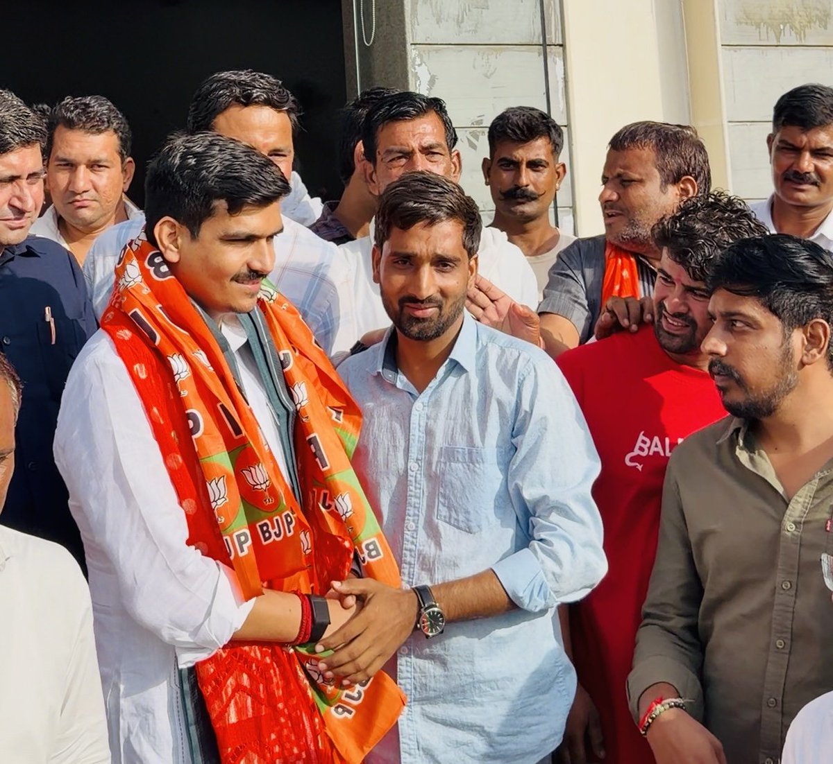 bheemsinghpayla's tweet photo. आगामी नगर निकाय चुनावों को लेकर आज भारतीय जनता युवा मोर्चा कोटपुतली-बहरोड़ द्वारा भव्य युवा सम्मेलन आयोजित किया गया।
कार्यक्रम में भारतीय जनता युवा मोर्चा राजस्थान के प्रदेश अध्यक्ष श्री @ShankarGora जी ने मुख्य अतिथि के रूप में उपस्थित होकर युवा कार्यकर्ताओं को संबोधित किया। https://t.co/98ErU1kB2V