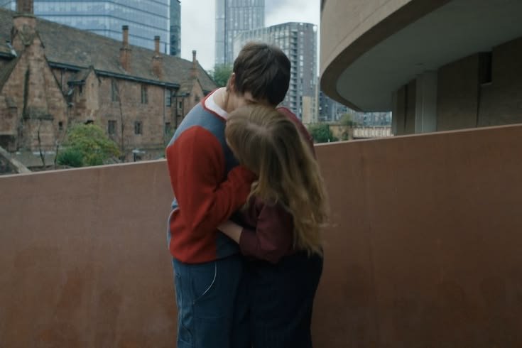 honeybeeIuvr's tweet photo. i feel like a proud mother seeing finding emily get all the love and recognition and stars and ratings that it rightfully deserves ahh JUST SO PROUD romcom of the romcoms yess https://t.co/8LtRwEPlF3