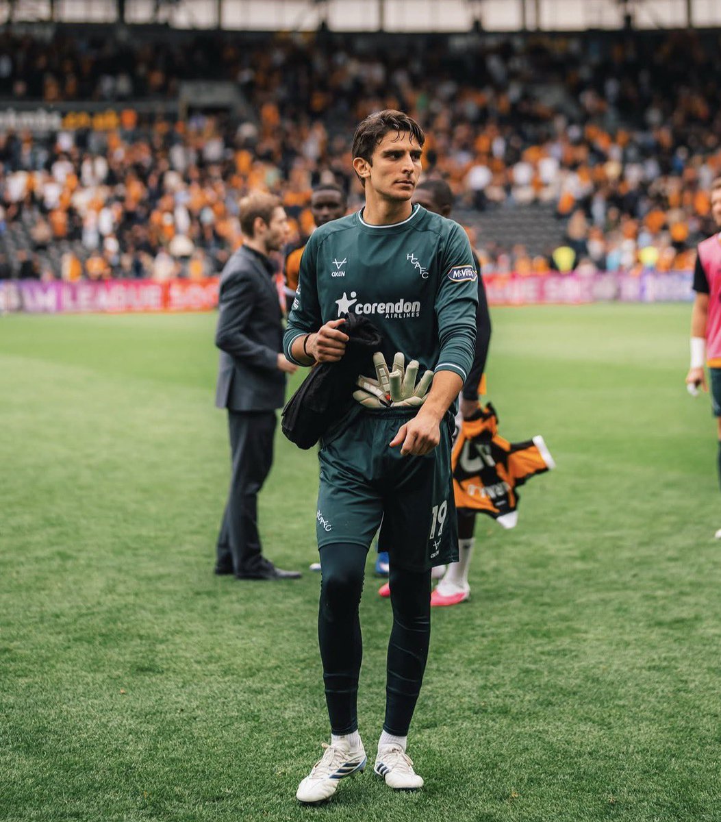 RisingStarXI's tweet photo. 2 GAMES. 
2 CLEAN SHEETS.
2 MASTERCLASSES.

𝐊𝐎𝐍𝐒𝐓𝐀𝐍𝐓𝐈𝐍𝐎𝐒 𝐓𝐙𝐎𝐋𝐀𝐊𝐈𝐒 (𝟐𝟑) 🇬🇷🌟 https://t.co/LrHu1noijw