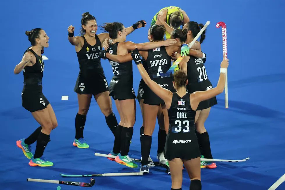 chubutline's tweet photo. as Leonas son Campeonas del Mundo 2026: le ganaron 3 a 1 a Países Bajos en partido épico https://t.co/5grd8ae9Fx a través de @Chubutline https://t.co/t0tbFrOyAL