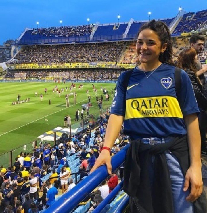 Noebitler's tweet photo. Las campeonas del mundo? De Boca https://t.co/uVOpJ4P4wg
