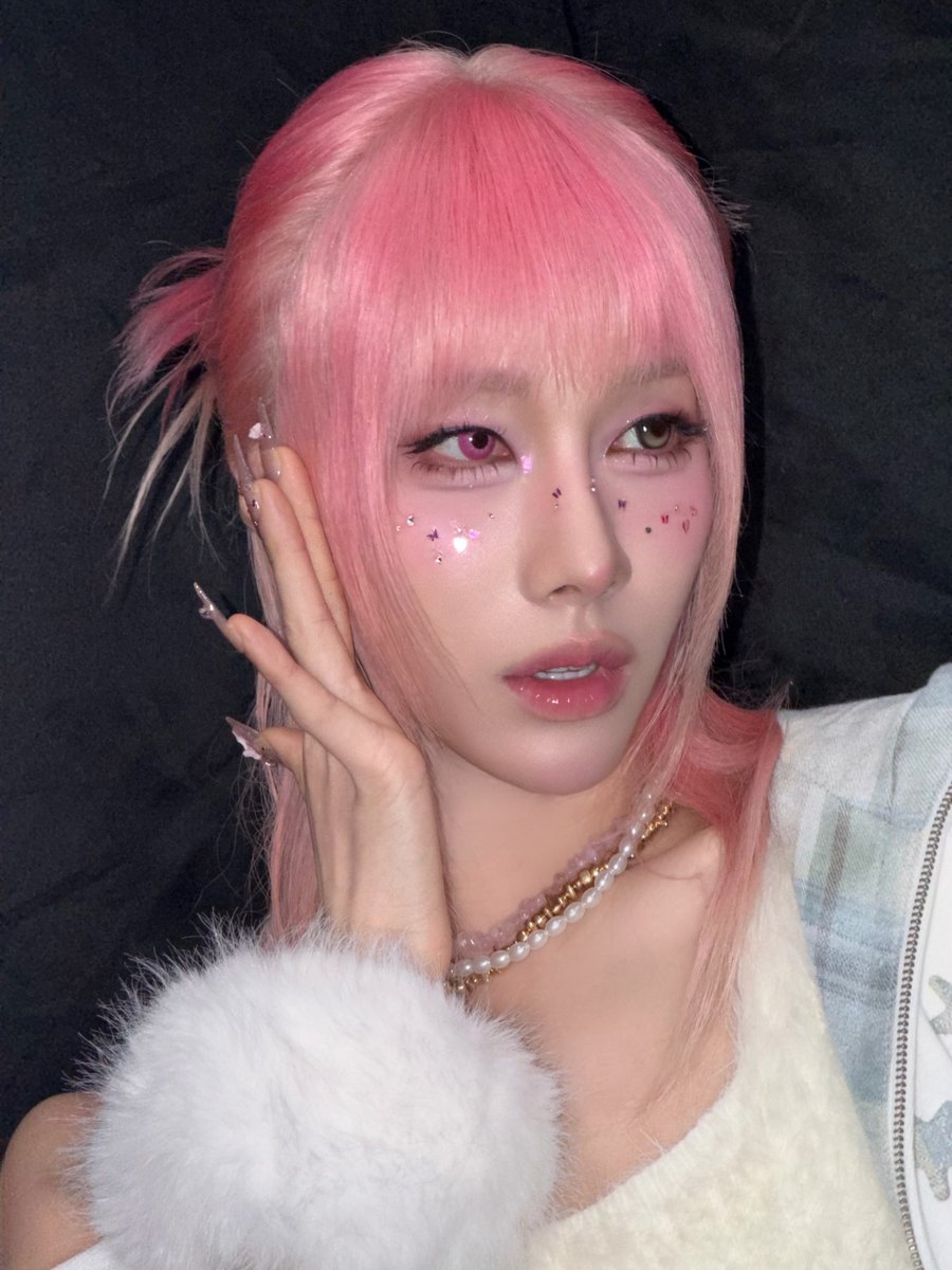 harushorty's tweet photo. โถ่เอ้ย สวยค่ะสวย นางฟ้าของคนทั้งโลก ฮ่าฮ่ายัยบ๊องของชั้น น่ารักที่สุดเลยค่ะเธอ https://t.co/dtDiIs03l7