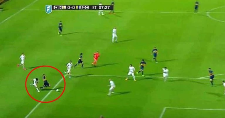 RugbierdRiver's tweet photo. No van a imaginarse quien estaba en el VAR de Vélez vs Riestra. Partido que si Vélez ganaba quedaba a 4 puntos de Boca en la anual... https://t.co/aNPeQTBx5T