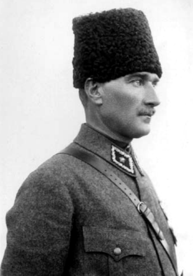 kronikkdokuman's tweet photo. ''Hürriyet ve istiklâl benim karakterimdir.''

— Mustafa Kemal Atatürk https://t.co/QPD087wdhs