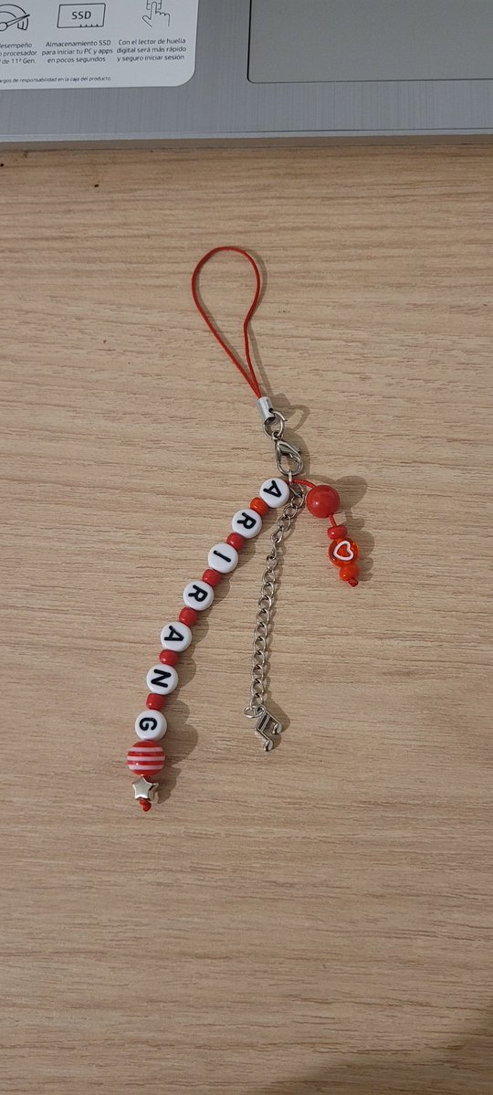 Mick_Yui's tweet photo. Webie y webie que quería hacer freebies, pero creo que esto no está entre mis talentos 😬

Aquí el prototipo... aunque aun no me convence https://t.co/zin87U3Gr7