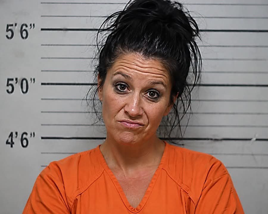 TeaganOSulliva1's tweet photo. She gets my vote for Mother of the Year‼️

What would you do?

https://t.co/rPMWtg8Fj0

@GretchenInOK 
@lilsister110 
@lovelynancie https://t.co/jTSLkXJVHD