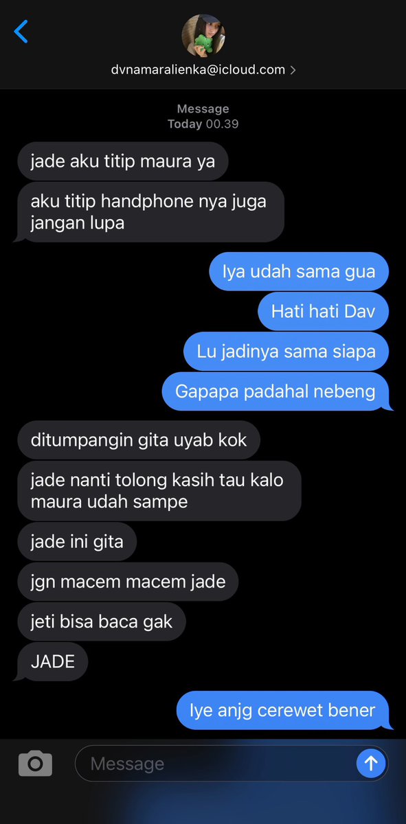sabIearc's tweet photo. jade dicariin sekampung https://t.co/PGdycULh0B