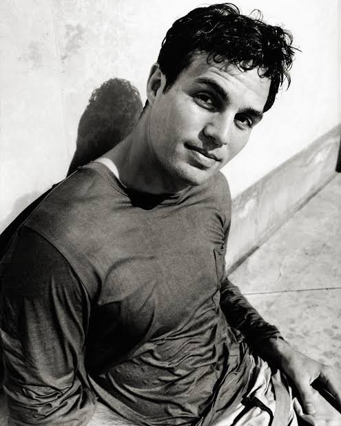 bestofmruffalo's tweet photo. young mark ruffalo 💚

📷: Lorenzo Agius https://t.co/LArpEuKdXB