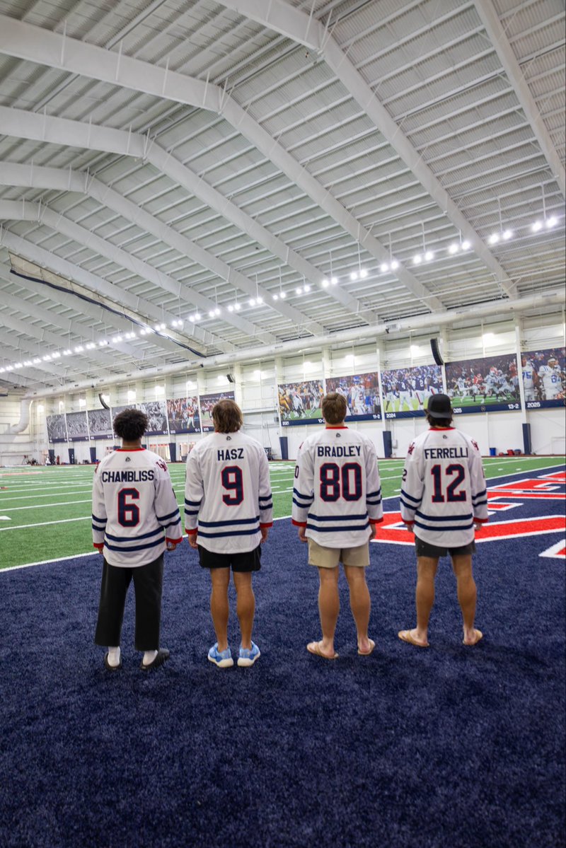 OleMissHockey's tweet photo. Had to get them right 🤝
Pre-order a jersey now. Link in bio 

#hottytoddy #icerebs https://t.co/nTjGpdIXBJ