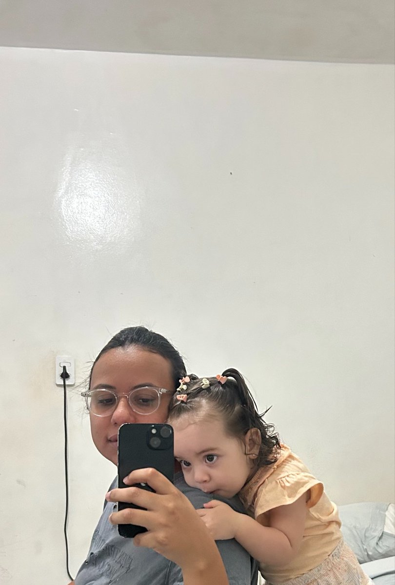 rysskrn's tweet photo. Quem acordou me amando hoje https://t.co/crlHPxL6jP