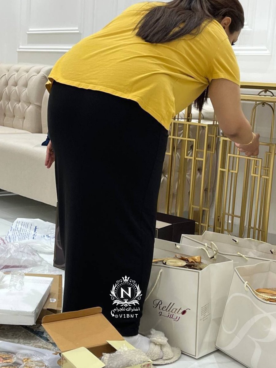 Broomsp38093361's tweet photo. اخوها الديـــ.ــوت يبي رايكم فيها محْليته يقطر بدون مايحس😵‍💫🔥! https://t.co/jenNuIzZwN
