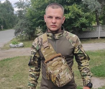 falledlenin's tweet photo. 29.08.2023 в с. Кліщіївка Бахмутського району Донецької області загинув Юрій Матосов - старший солдат 4 БрОП НГУ, кулеметник залишився брат. https://t.co/hF0MTF8iZn