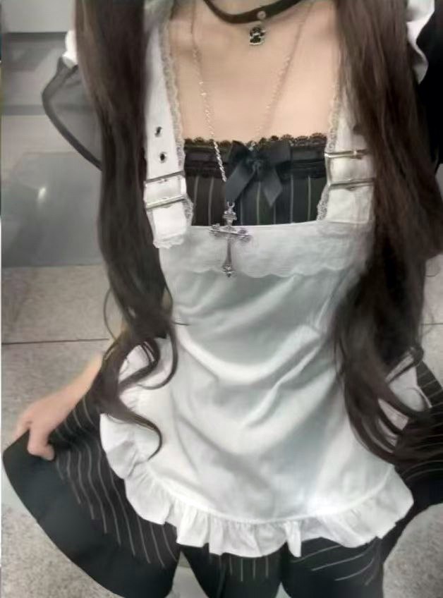 Kate55811387's tweet photo. 今晚继续来  
是谁说要来锐评我18岁的福啊？  
心情不好来X发泄了，无🚪来就给 https://t.co/0k15lXGtX7