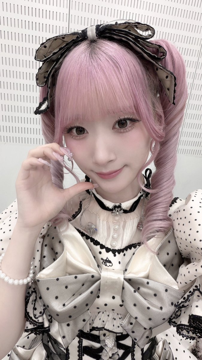 yuzugirikiss's tweet photo. #WhoGetsIt https://t.co/VJBzbFnT7U